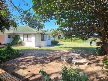 4 Bedroom House in Port Edward