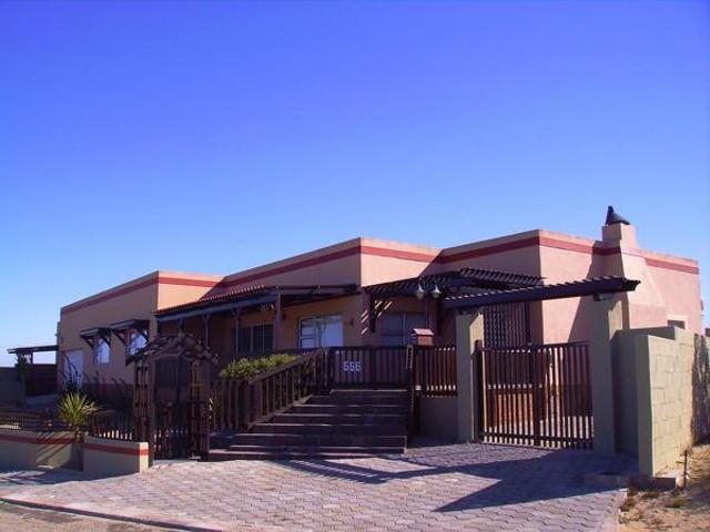 4 Bedroom House in Port Nolloth