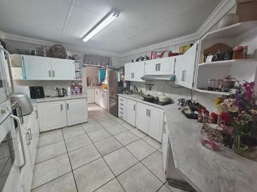 4 Bedroom House in Panorama
