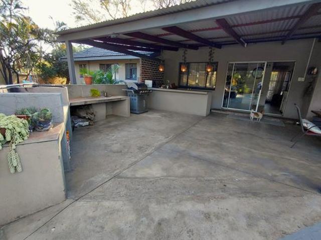 4 Bedroom House in Phalaborwa