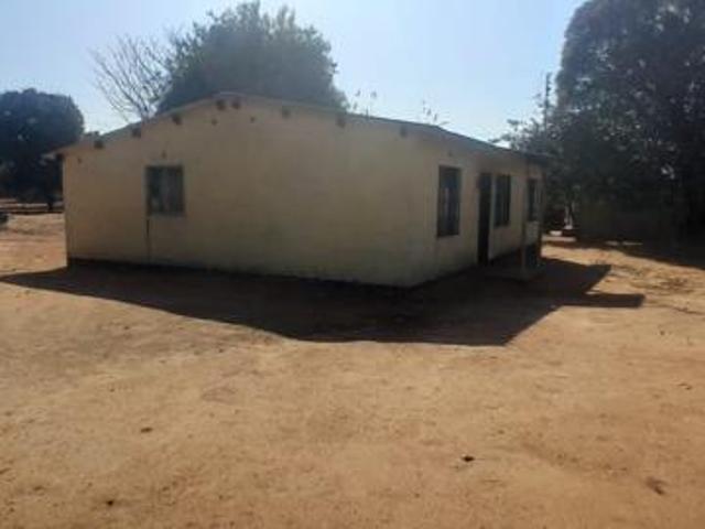 4 Bedroom House in Phalaborwa