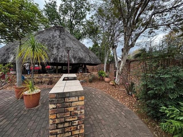 4 Bedroom House in Phalaborwa
