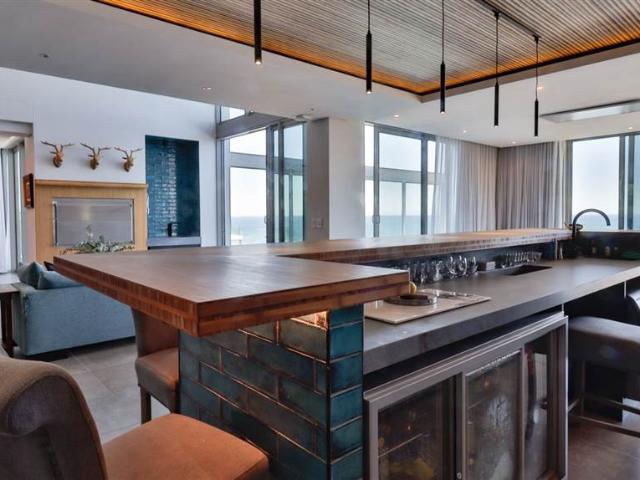 4 Bedroom House in Pinnacle Point Golf Estate