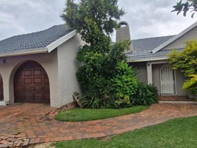 4 Bedroom House in Randpark Ridge