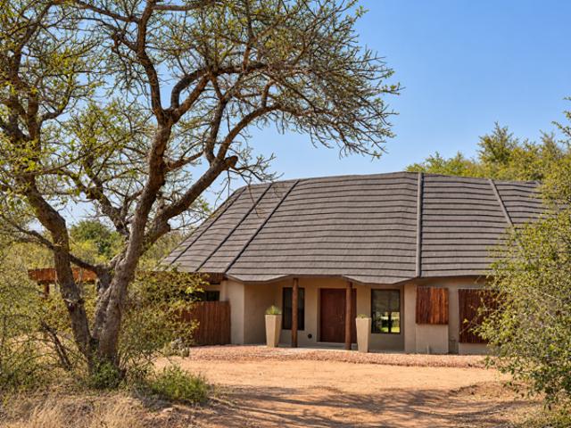 4 Bedroom House in Raptors View Wildlife Estate