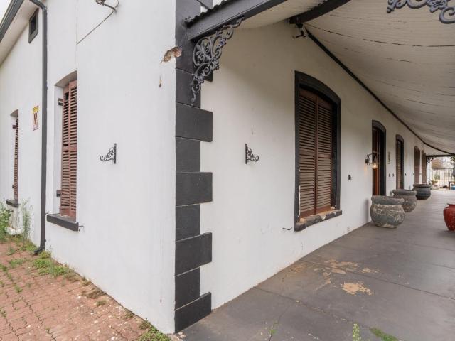 4 Bedroom House in Worcester Central