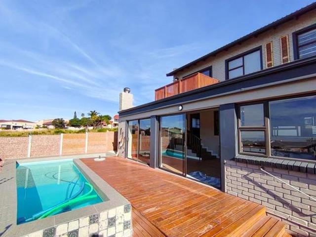 4 Bedroom House in Wavecrest