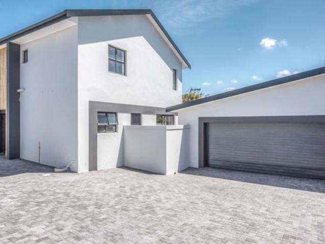 4 Bedroom House in Walmer