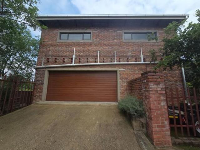 4 Bedroom House in West Acres Ext 20