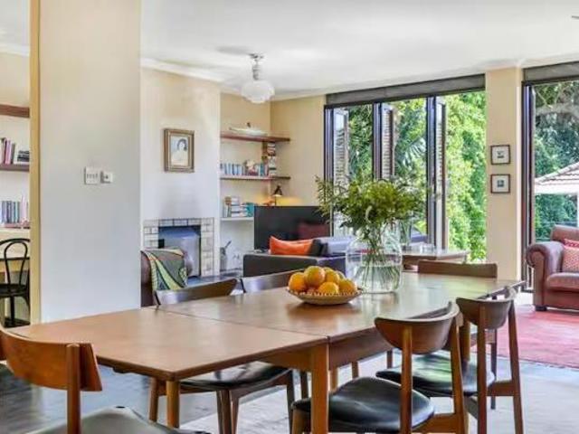 4 Bedroom House in Tamboerskloof