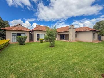 House for sale in North West - Storage room