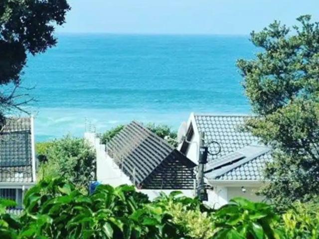 4 Bedroom House in Umhlanga Rocks