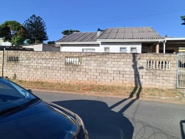 4 Bedroom House in Umlazi
