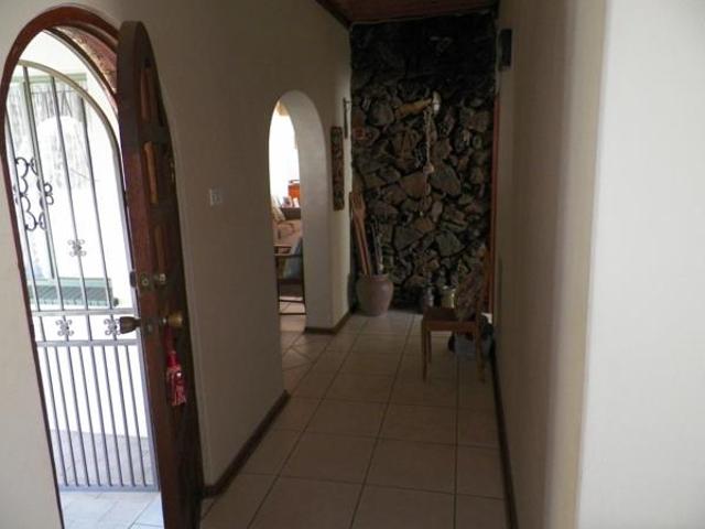 4 Bedroom House in Valhalla