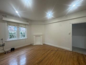 4 bedroom house in very convenient location for lease now!