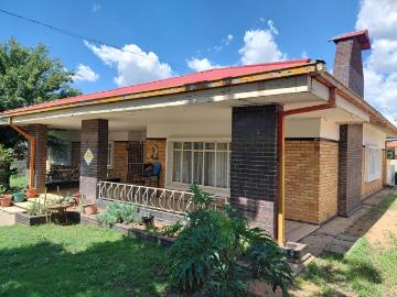 Vredefort, Tlokwe Local Municipality, Dr Kenneth Kaunda District Municipality, North West