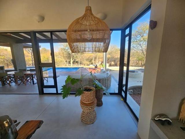 4 Bedroom House in Zandspruit Bush & Aero Estate