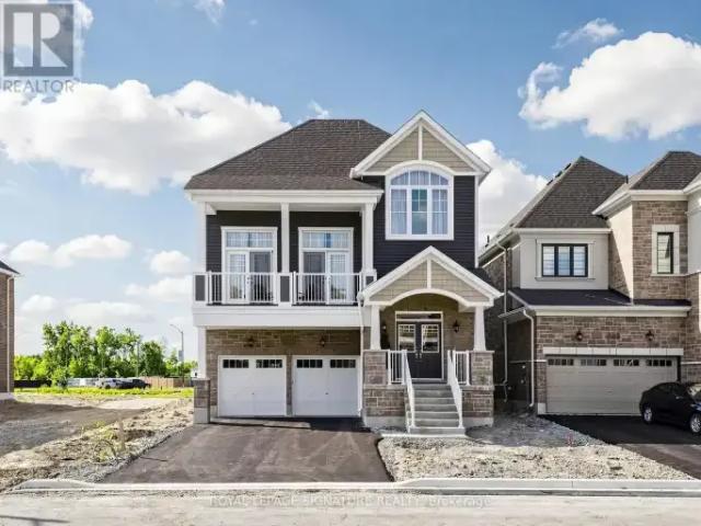 4 Bedroom House Innisfil ON 104471058