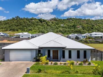 4 Bedroom House Jensen QLD 102270689