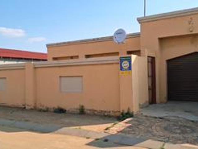4 bedroom house on the market in tembisa