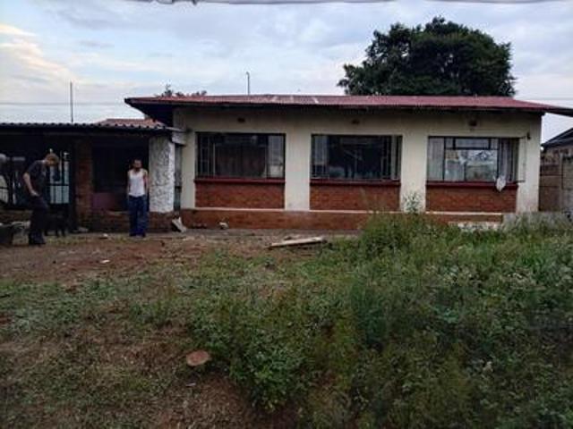 4 bedroom house on the market in ted.