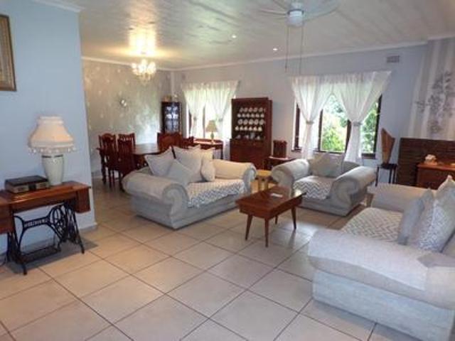 4 bedroom house on the market in umt.