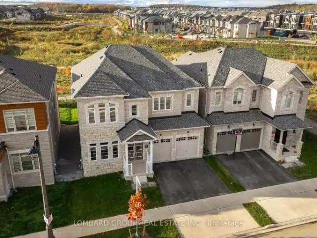 4 Bedroom House Oakville ON 104506946
