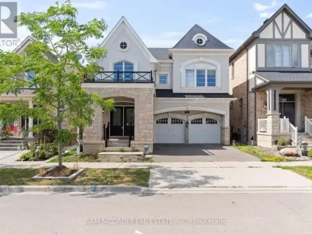 4 Bedroom House Oakville ON 105087986