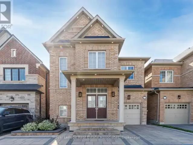 4 Bedroom House Oakville ON 103740049