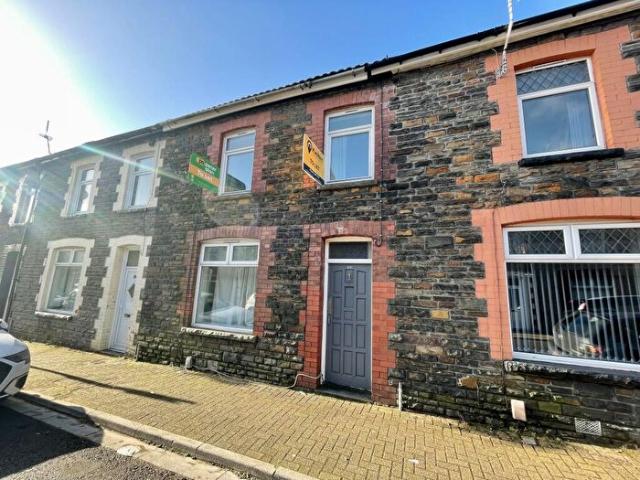 4 Bedroom House Of Multiple Occupation To Rent In Queen Street,, Treforest, CF37