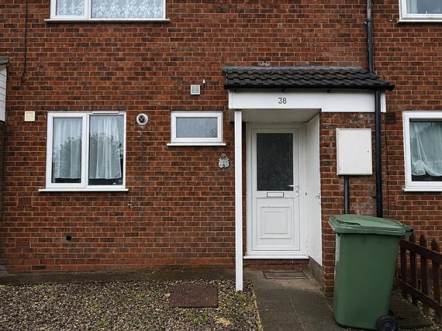 4 bedroom house of multiple occupation to rent