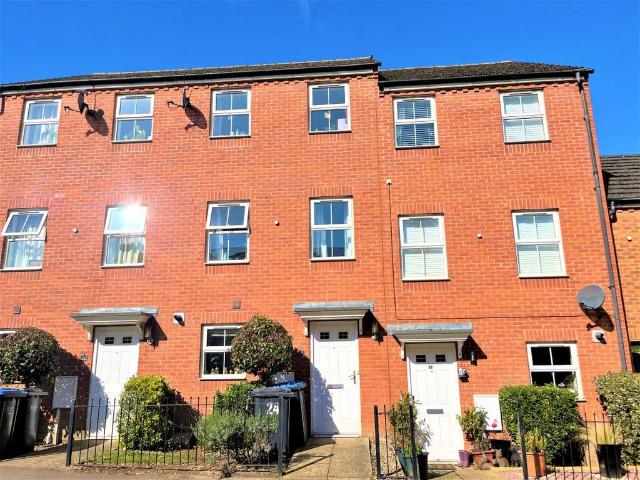 4 bedroom house of multiple occupation for sale