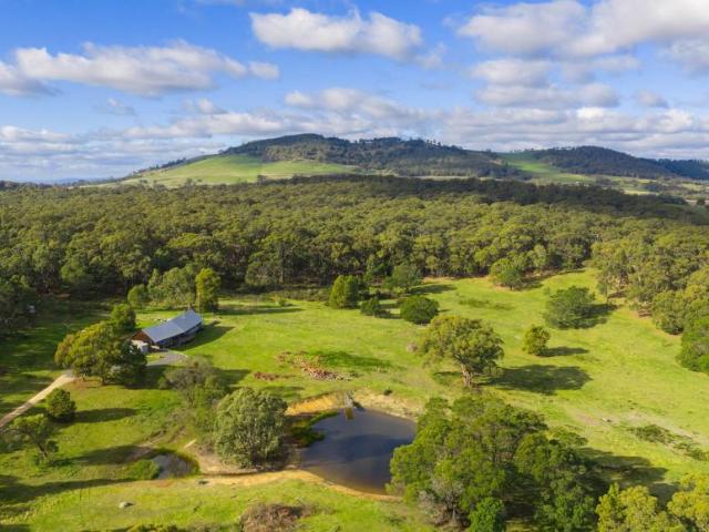 4 Bedroom House Lancefield VIC 105819825