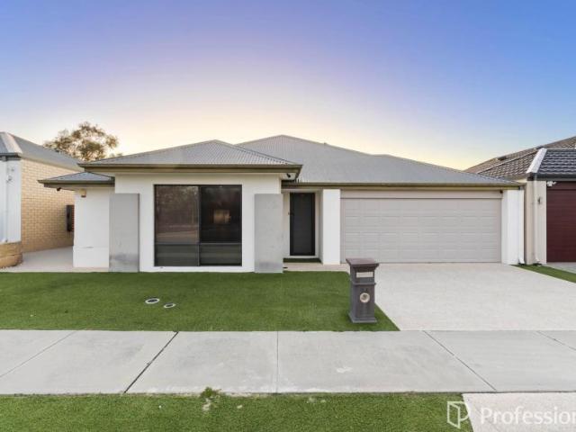 4 Bedroom House Landsdale WA 105970847