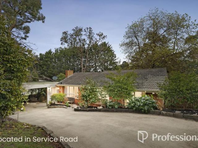 4 Bedroom House Mount Evelyn VIC 105972291