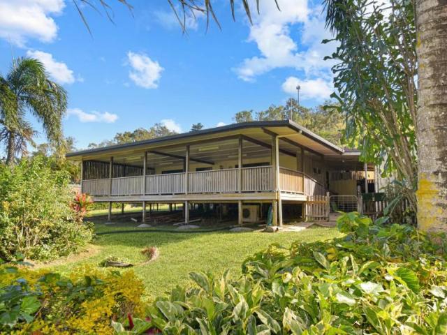 4 Bedroom House Mount Julian QLD 105932774