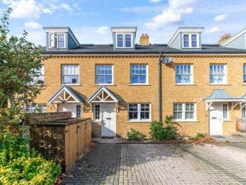 4 Bedroom House Morden Greater London 100648661