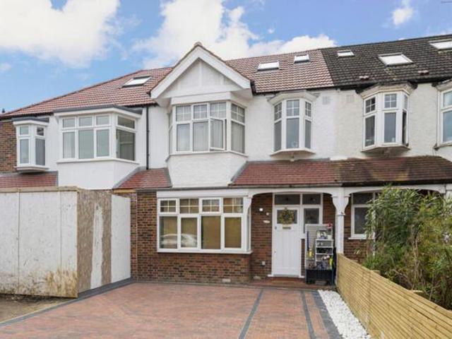 4 Bedroom House Morden Greater London 100855323