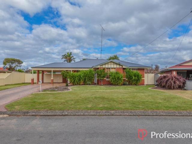 4 Bedroom House Manjimup WA 105978408