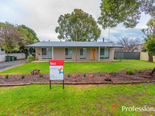 4 Bedroom House Manjimup WA 105972198