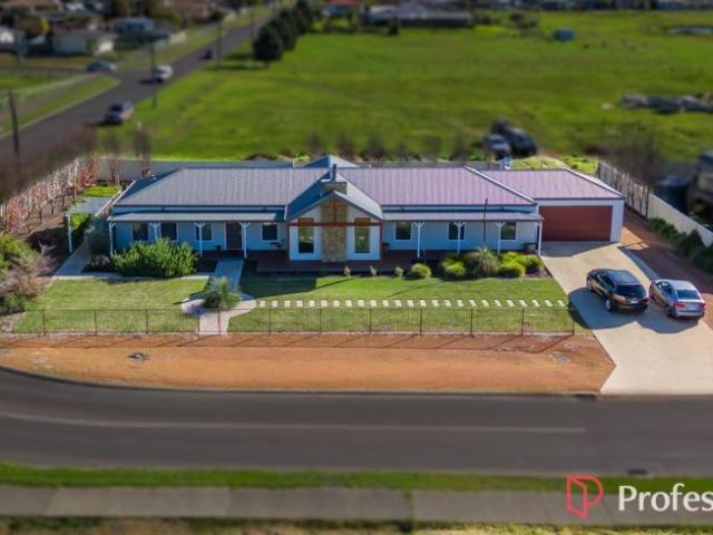 4 Bedroom House Manjimup WA 105973001