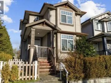 4 Bedroom House Maple Ridge BC 103243663