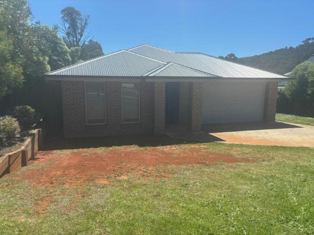 4 Bedroom House Marysville VIC 105973019