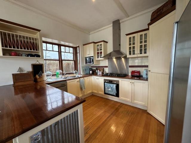 4 Bedroom House Mentone Mentone 77945779