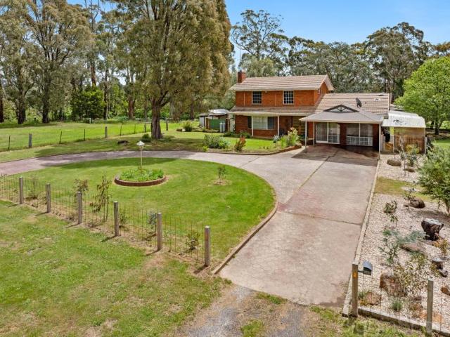 4 Bedroom House Musk Vale VIC 101583510