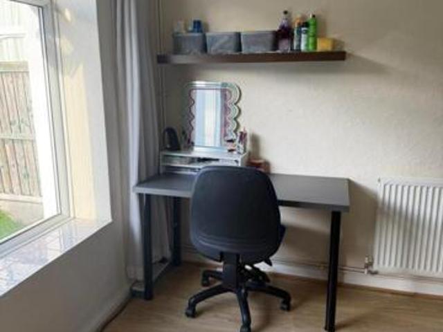4 Bedroom House Nottingham Nottinghamshire 103485708