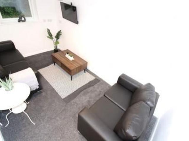 4 Bedroom House, Norfolk Park Road, Bill inc
