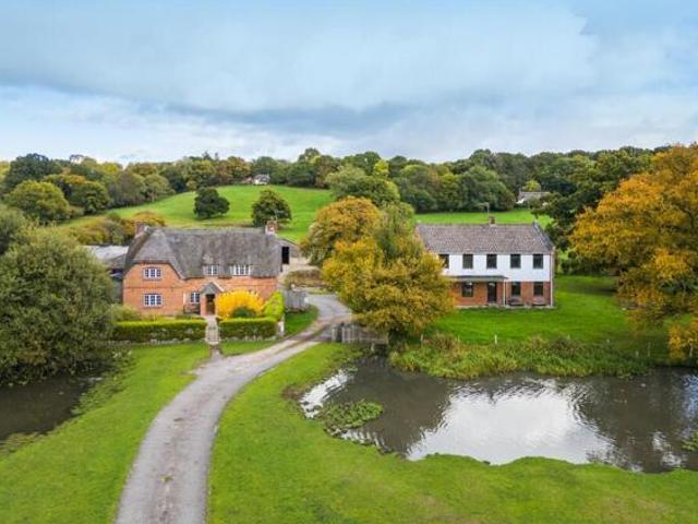 4 Bedroom House North Gorley North Gorley 101931581