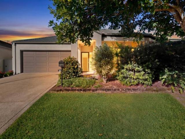4 Bedroom House NORTH LAKES QLD 104976475