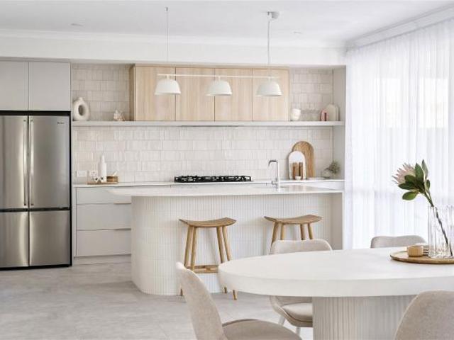 4 Bedroom House NEDLANDS WA 83884678